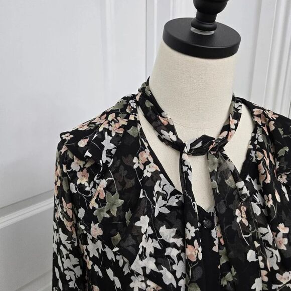 Misa Patia Tie-Neck Blouse Floral Long Sleeve Size Small NWT - Picture 3 of 9